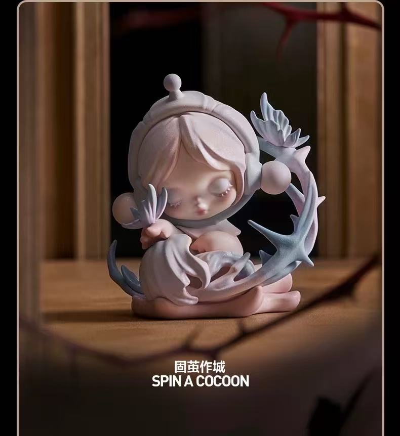 SKULLPANDA The Paradox Series Blind Box Figures