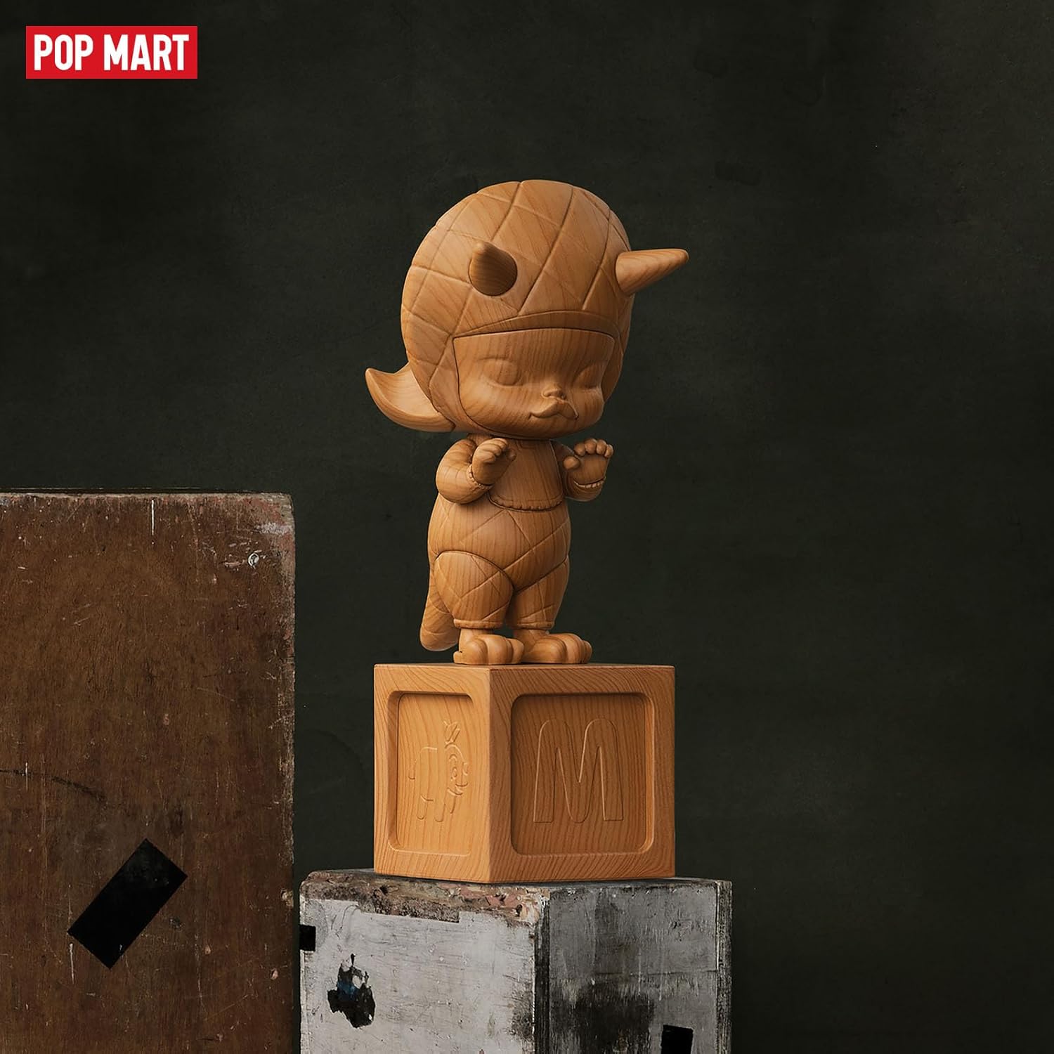 POP MART Molly Anniversary Statues Classical Retro Blind Box Figures, Random Design Toys for Modern Home Decor, Collectible Toy Set for Desk Accessories, 1PC