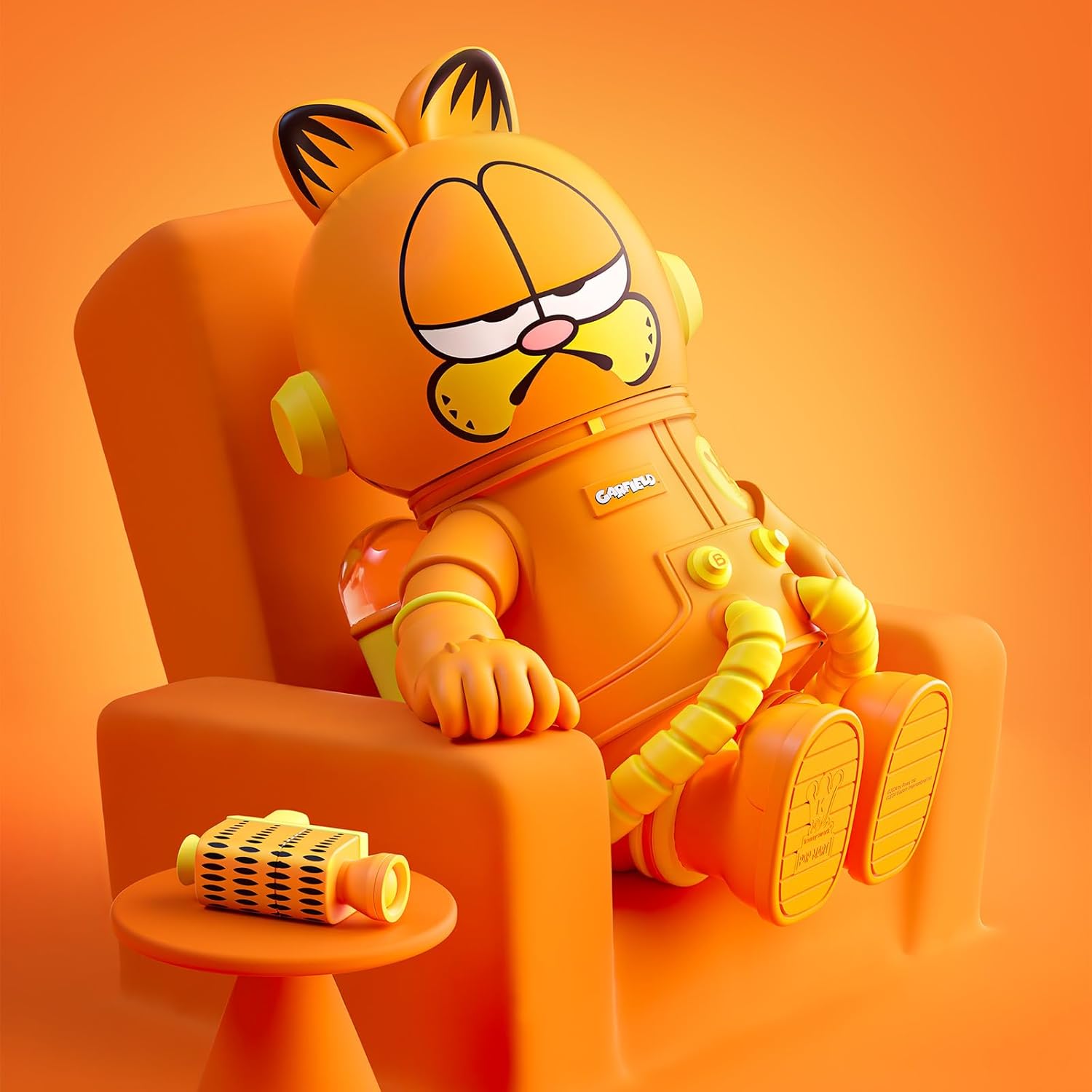 POP MART MEGA Space Molly 400% Garfield Collection Figurine, 12.6 Inch Height, Toys for Modern Home Décor, Collectible Art Toy